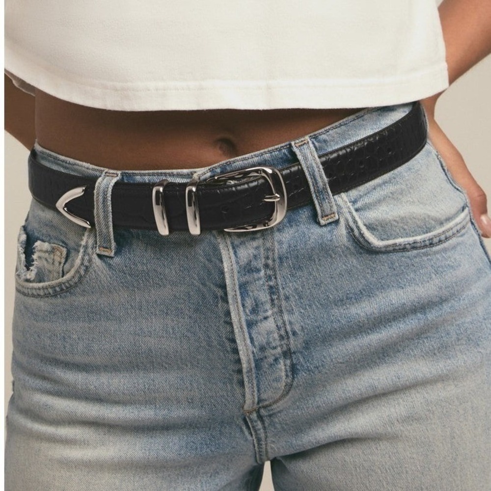 Favorite Daughter Women's The Jordan Croc Embossed Belt Size L Black/Nickel